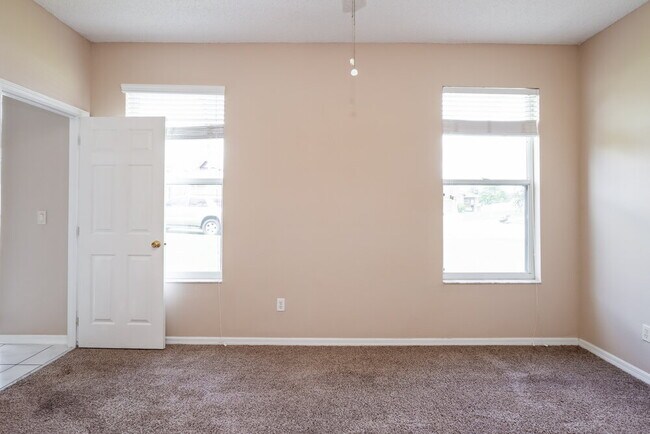 Building Photo - 2944 Cedena Cove St