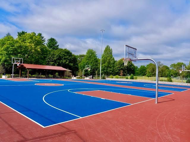 Building Photo - 475 Arsenal St