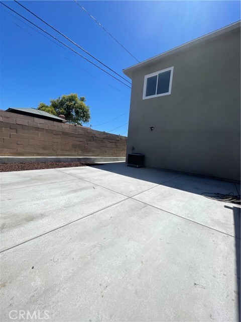 Building Photo - 17102 Witzman Dr