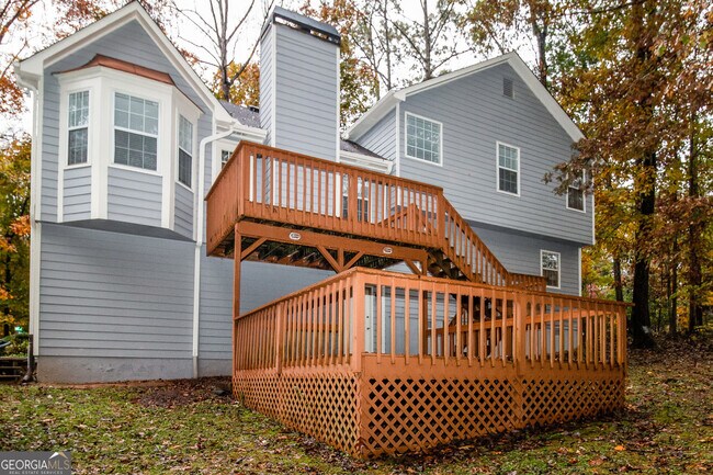 Building Photo - 127 Kingswood Dr