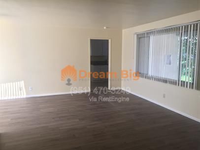 Building Photo - 652 Massachusetts Ave