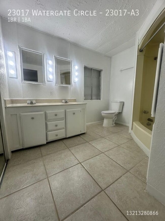 Building Photo - 23017 Watergate Cir