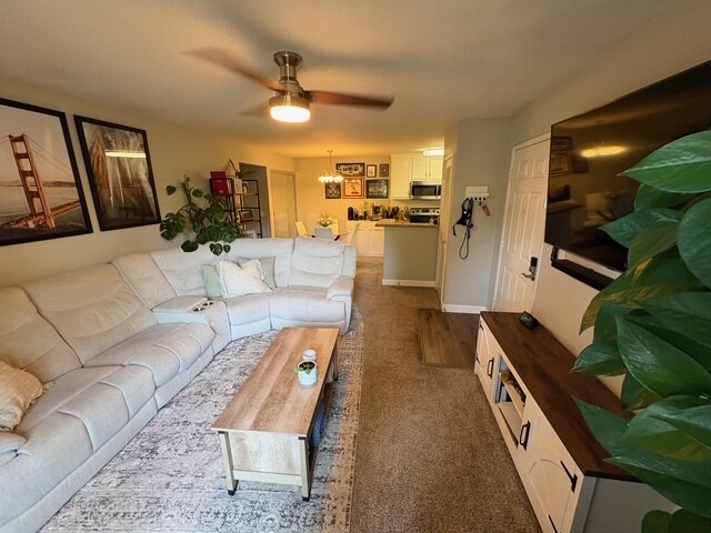 Building Photo - 2701 Somerset Park Cir