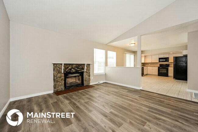 Building Photo - 1523 S Carson St