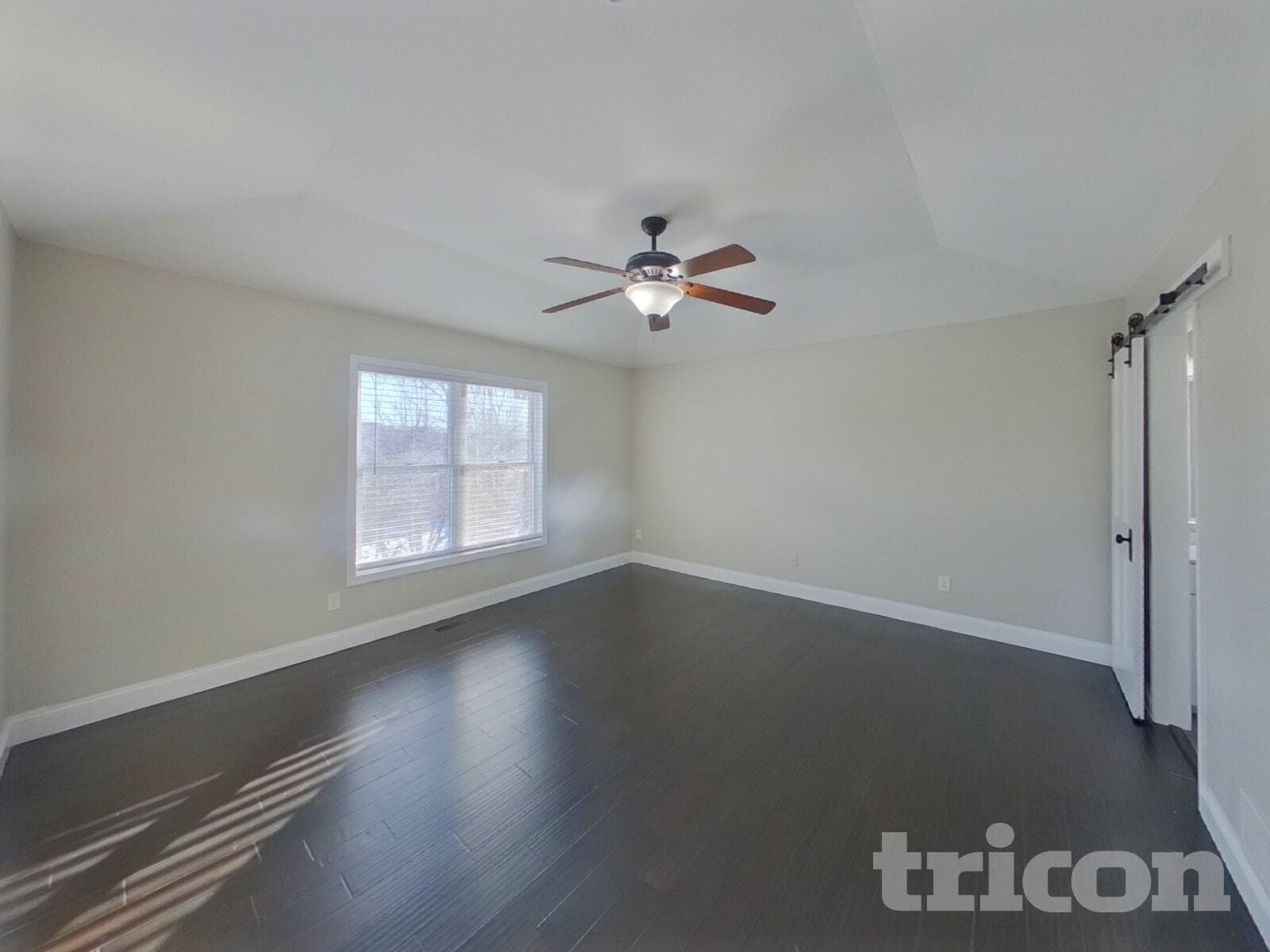 Building Photo - 606 Lincoln Dr NE