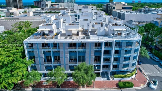Building Photo - 3339 Virginia St