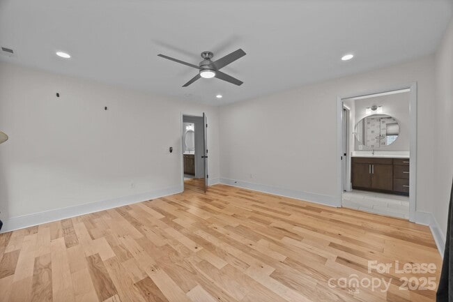 Building Photo - 1207 Lakedell Dr