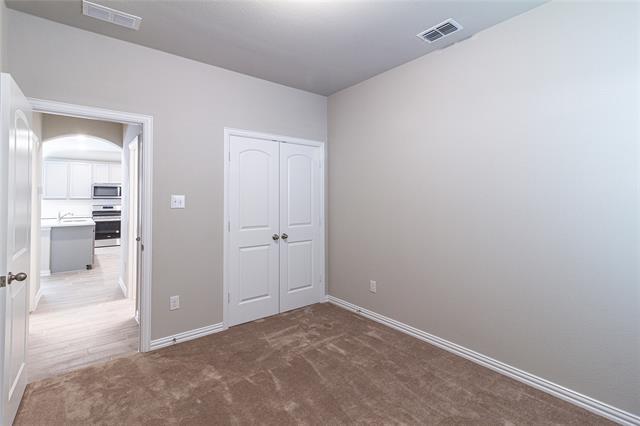 Building Photo - 3004 Teak Dr