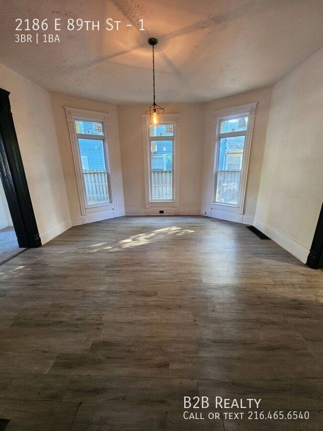 Building Photo - 2186 E 89th St