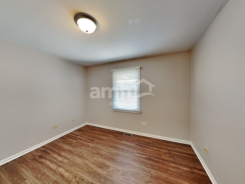 Building Photo - 6605 Goldhaber Ln