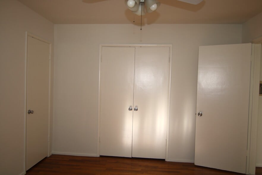 Bedroom - 4140 Verdugo Rd