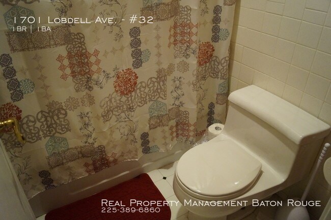 Building Photo - One Bedroom Condo in Bocage