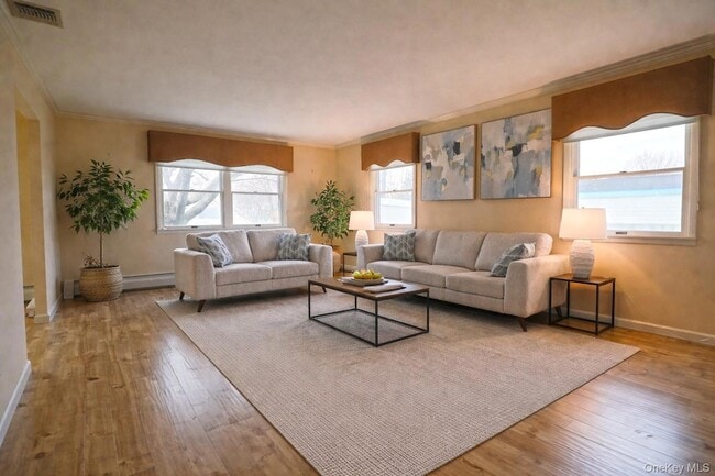 Building Photo - 18 Strathmore Village Dr