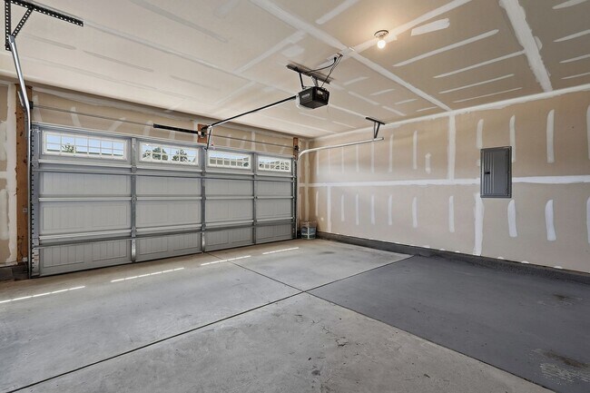 Building Photo - 75 Clove Hitch Ln
