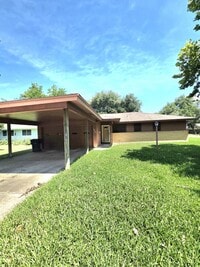 Building Photo - 1619 Ave G