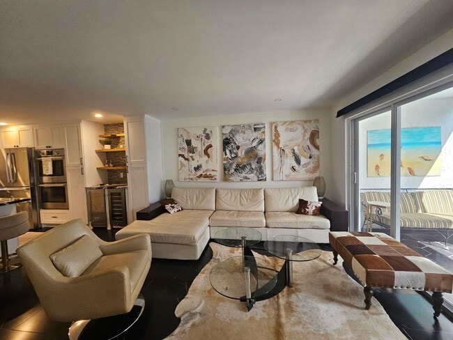 Building Photo - 1541 S Ocean Blvd