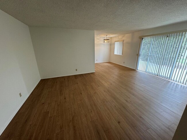 Building Photo - East Ventura Home- Spacious Backyard!