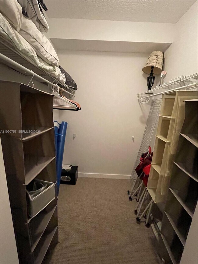 Building Photo - 601 NE 23rd St