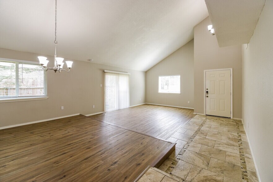 Building Photo - 12230 Villa Lea Ln