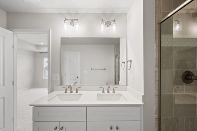 Building Photo - New Contruction Rental in the Reserve of G...