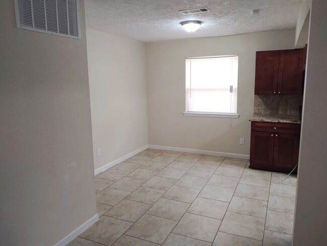 Building Photo - 2607 Quiver Ln
