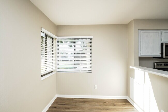 Building Photo - 7027 Citrus Point Ct