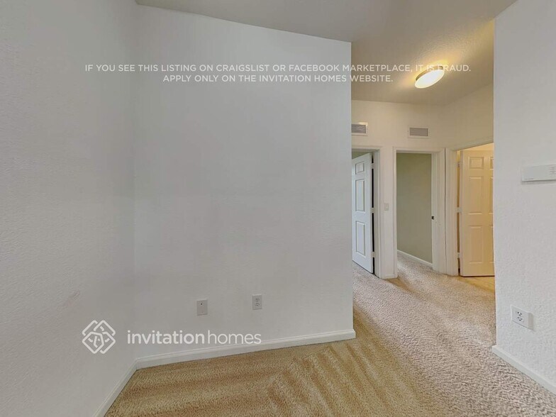 Building Photo - 251 Las Brisas Cir