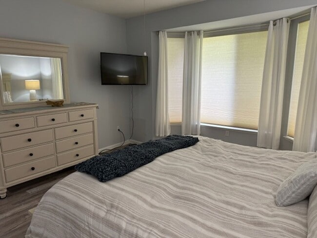 Building Photo - Welcome to Suncity 55+ Community