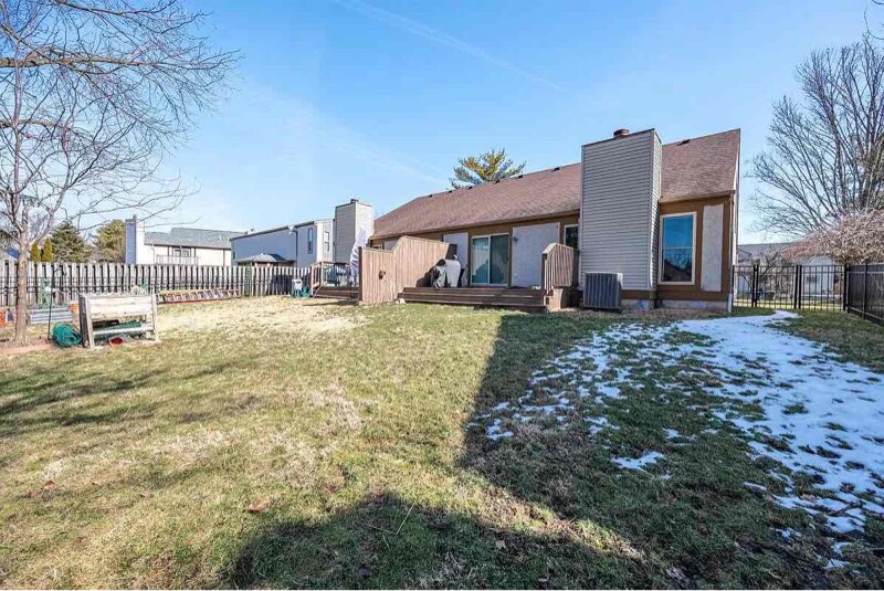 Building Photo - 6349 Tamworth Ct