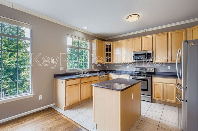 Building Photo - 2855 Rock Creek Cir