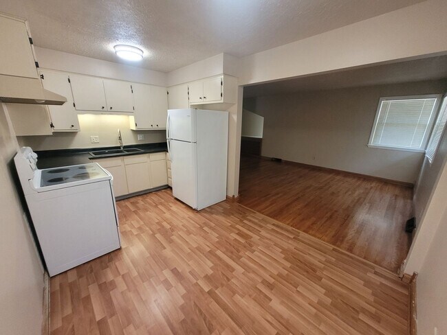 Primary Photo - 1241-1243 72nd Street