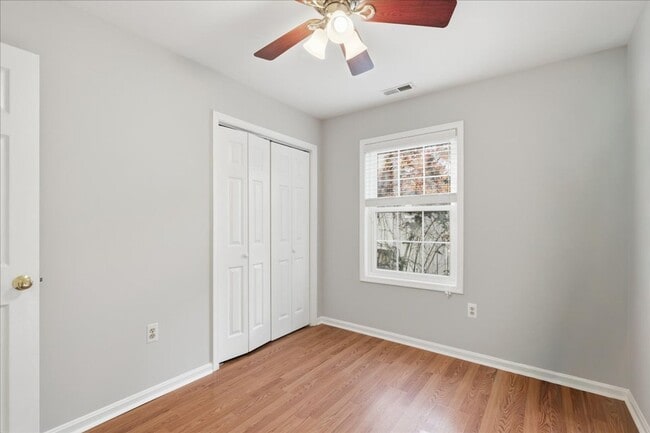 Building Photo - 403 S Veitch St