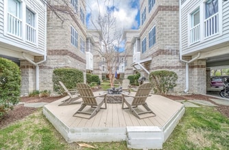 Building Photo - 2 Bed 2 Bath Condo for Rent in Norfolk!