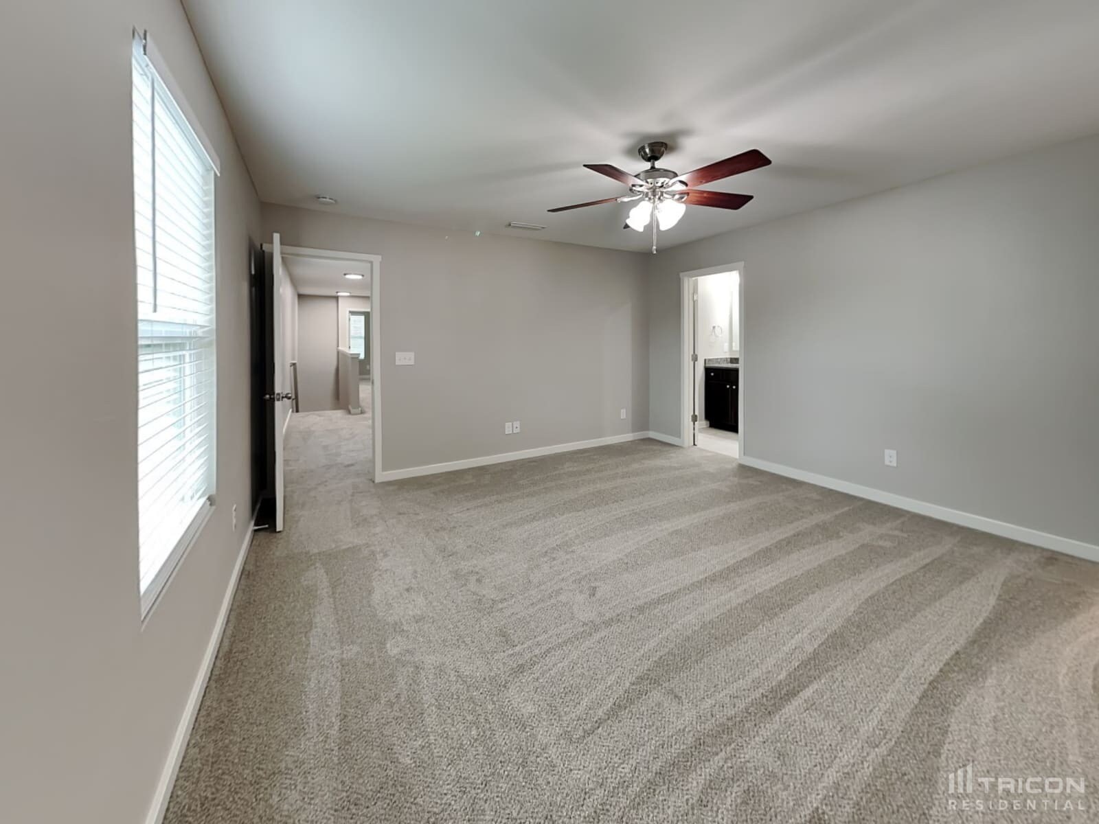 Building Photo - 930 Corvus Ct