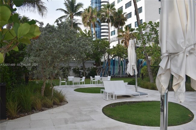 Building Photo - 6365 Collins Ave