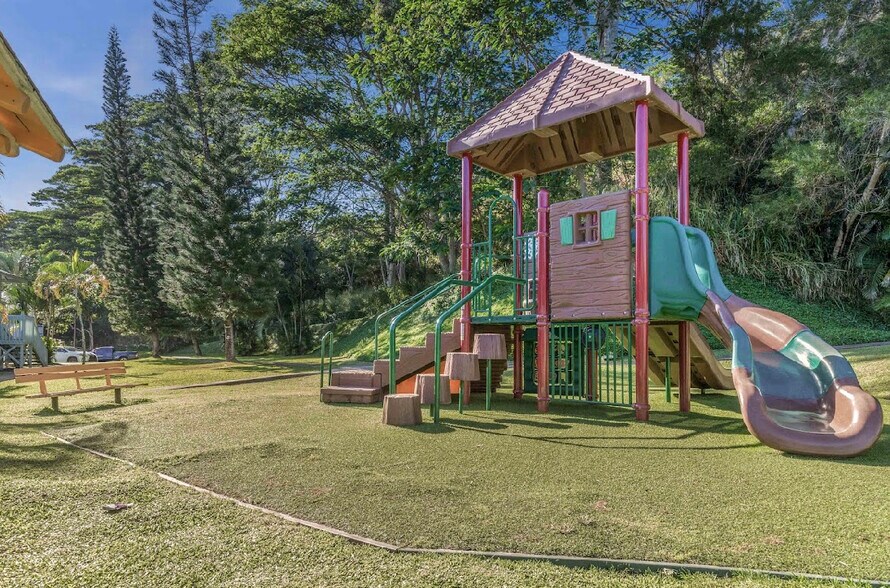 Play ground - 95-664 Wikao St
