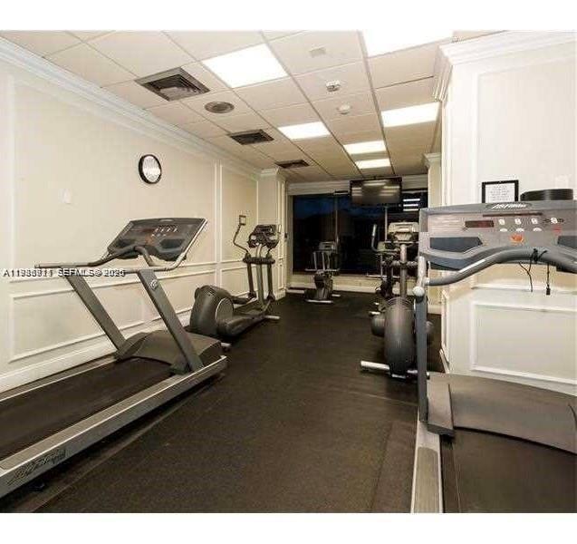 Building Photo - 3180 S Ocean Dr