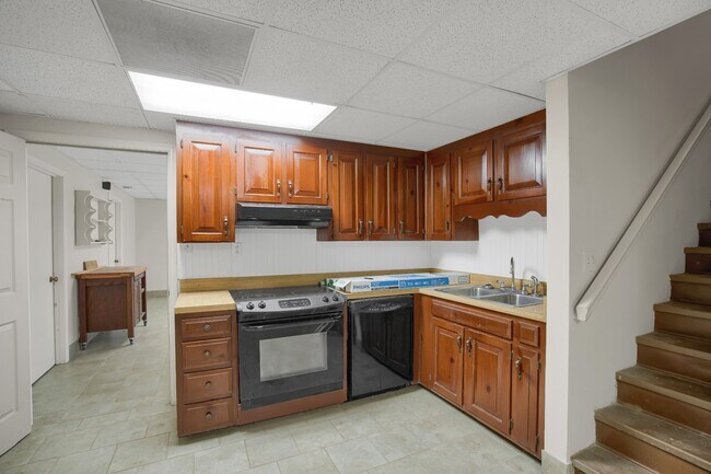 Building Photo - 314 Powder Mill Dr