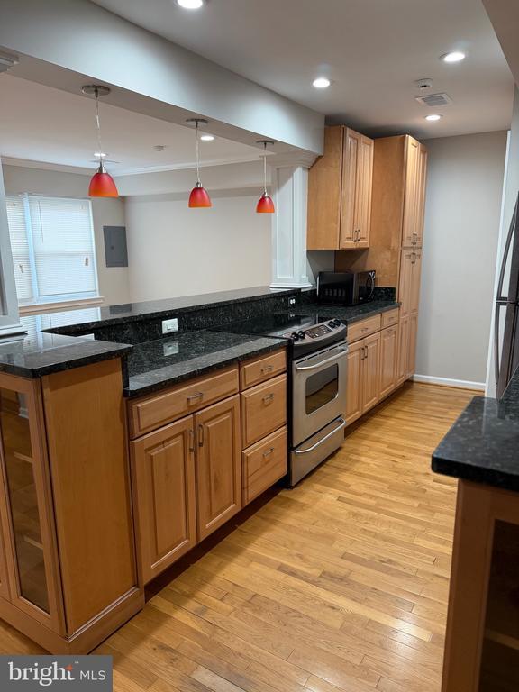 Building Photo - 9518 Hagel Cir