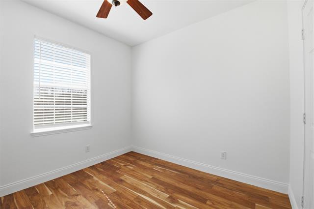 Building Photo - 6920 Willow Crest Dr