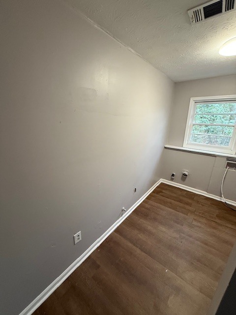 Building Photo - 1927 Lincoln St