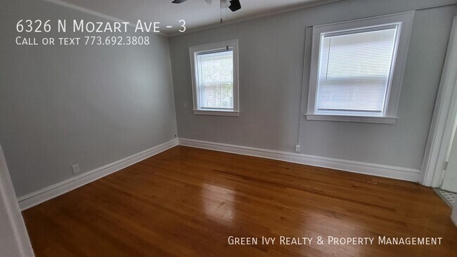 Building Photo - Beautiful 3 Bed in West Ridge