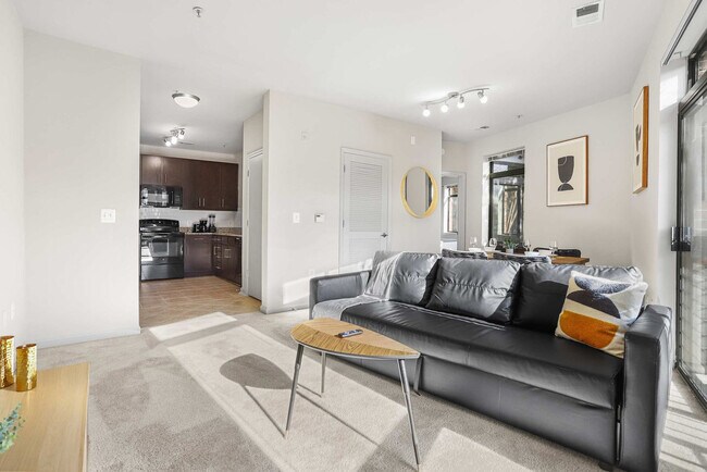 Building Photo - 305 10th Street South