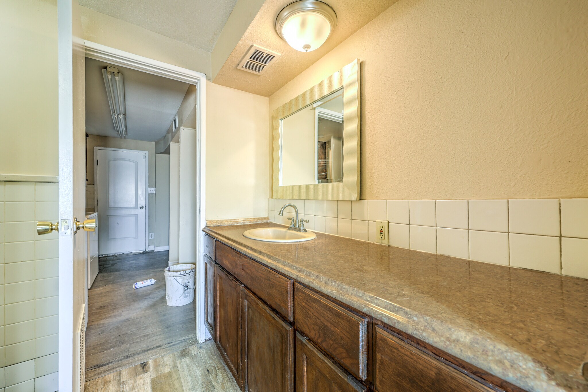 Building Photo - 5055 Arvada Way