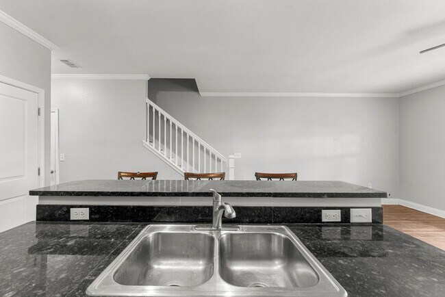 Building Photo - 23 S Sand Palm Rd