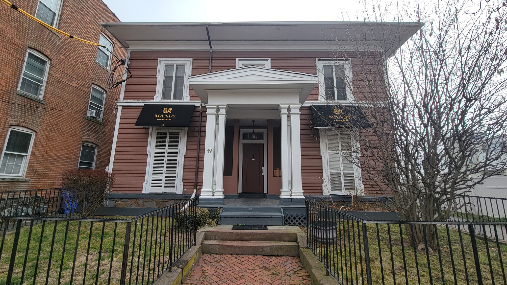 Building Photo - 49 Warren St