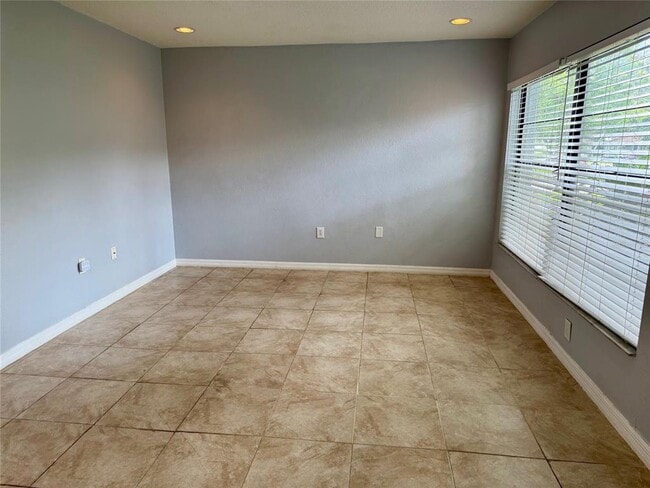 Building Photo - 14684 Pine Glen Cir