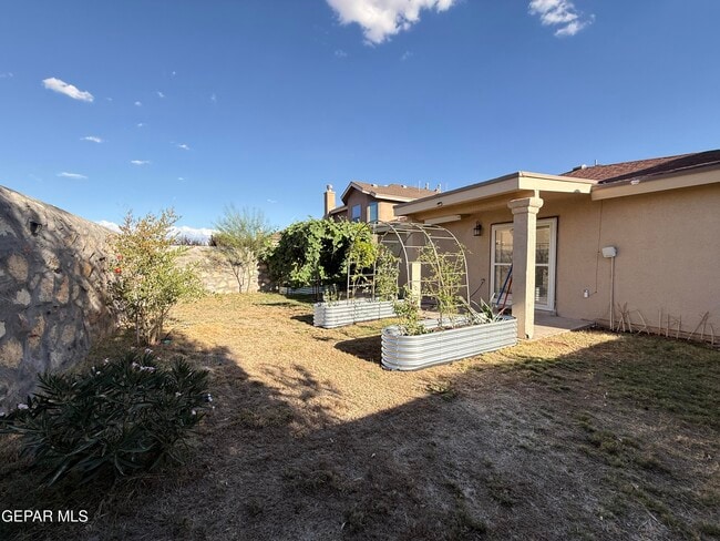 Building Photo - 4933 Copper Ranch Ave