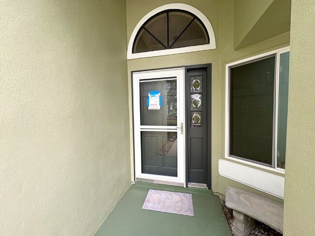 Building Photo - Charming 3-Bedroom Home in the Sought-Afte...