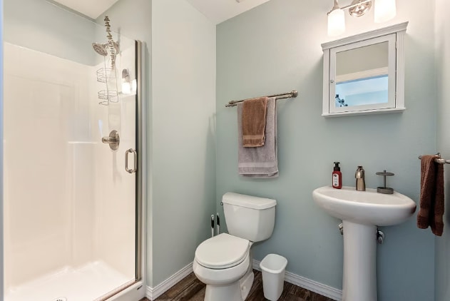 Building Photo - 1041 NW Connell Ave